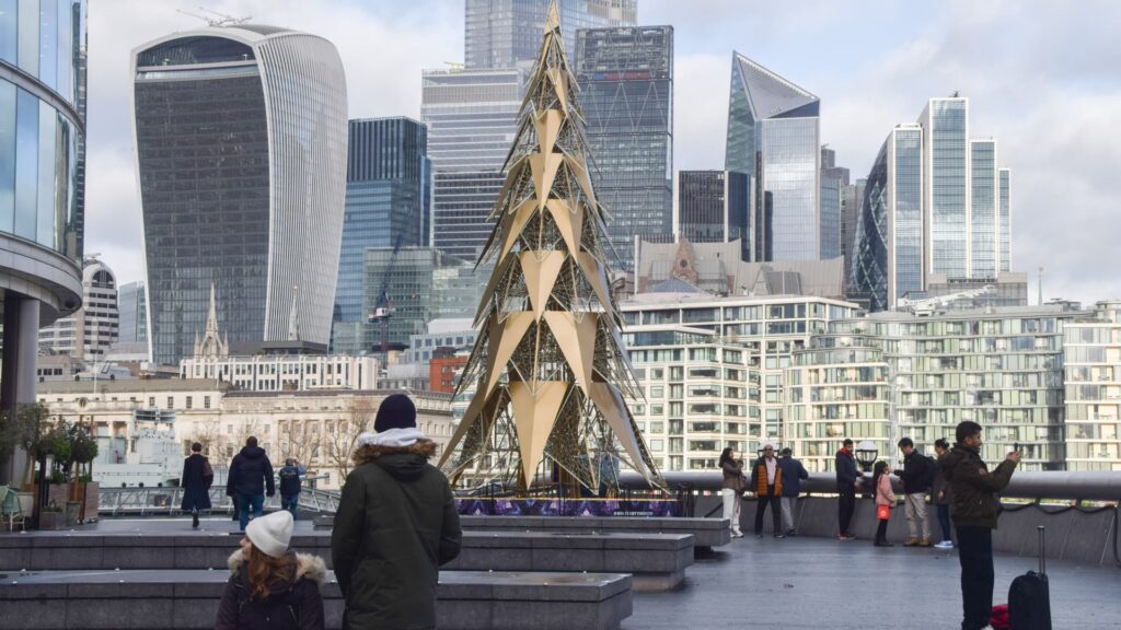 Osakkeet, taloustiedot, yritysuutiset