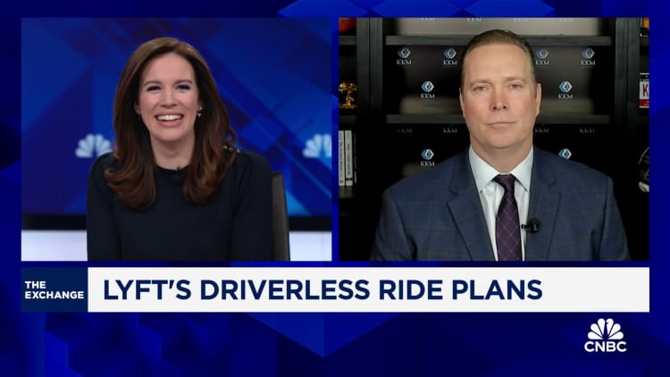 Tesla on edelleen tiellä ja lisäämme valotusta, kun 300 dollaria osakkeelta: Jeff Kilburg of KKM