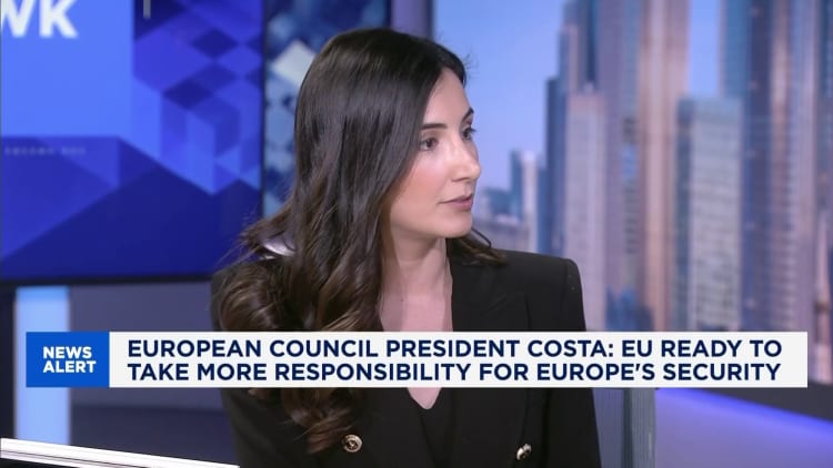 EU: n johtajat valmistautuvat avainkokoukseen puolustusrahoituksesta