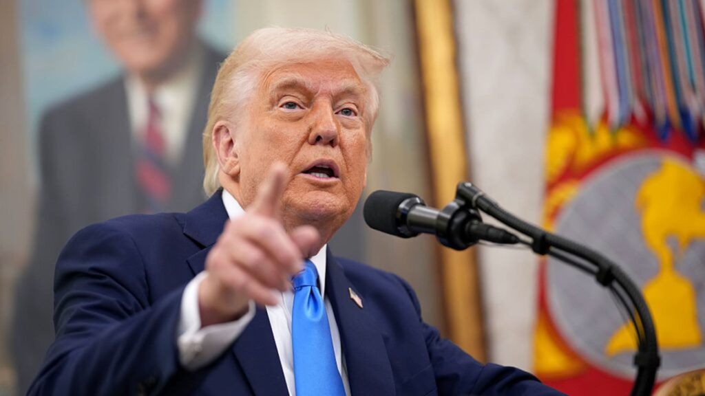 Tullit inflaation lisäämiseksi, temppujen kasvulle ja taantuman riskien lisäämiseksi, Goldman sanoo