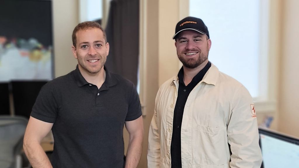 Lightsource kerää 33 miljoonaa dollaria rahoituskierrokseen, jota johtaa Bain, Lightspeed