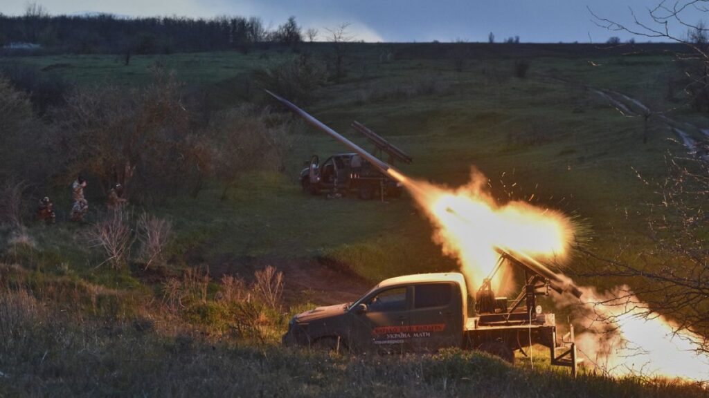 Kuolemakohtainen määrä nousee yli 30 Venäjän ohjushyökkäyksen jälkeen Ukrainan kaupunkiin Sumyä