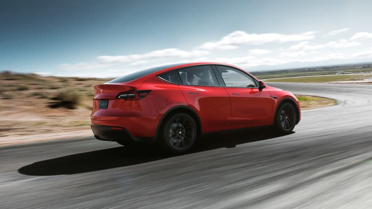 Kuinka Trump leikkaa hyötyä Teslasta