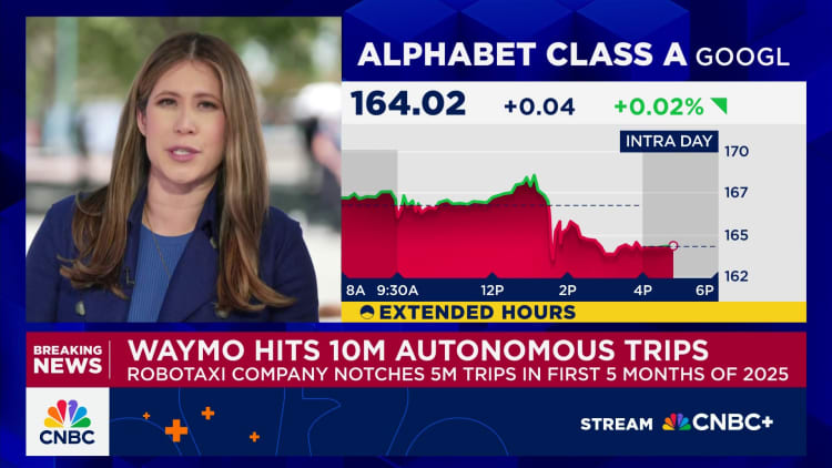 Waymo-toimitusjohtaja ilmoitti 10 miljoonaa automaattista matkustusvirtausta