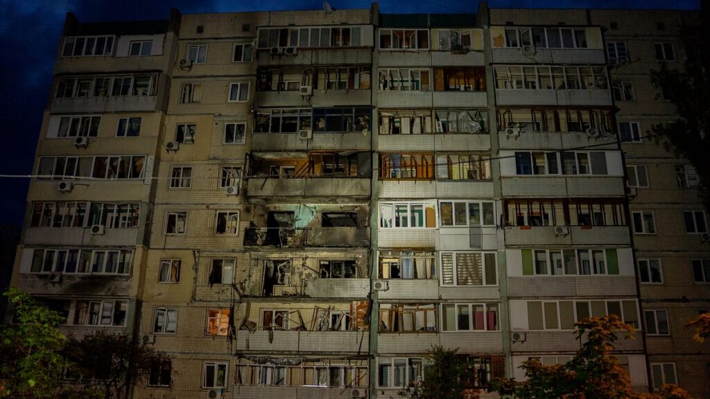 Venäjä osuu Kyviin massiivisella drooni- ja ohjushyökkäyksellä vankien vaihdon keskellä