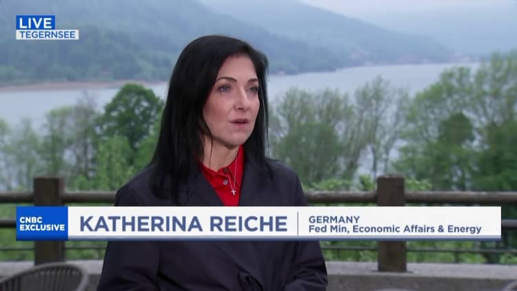 Katso CNBC: n koko haastattelu Saksan talousministerin Katherina Reiche