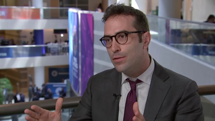 Espanja on suuri ulkopuolinen, Espanjan valtiovarainministeri sanoo