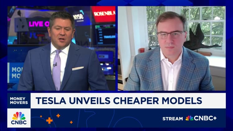 William Blair's Dorsheimer: Tesla -varastossa on enemmän linjattu robotaxiksen ja FSD: n kanssa kuin uudet mallit
