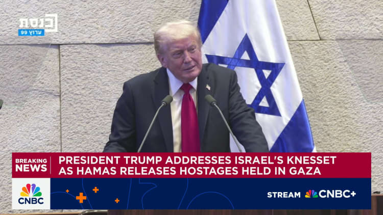 Presidentti Trump puhuu Israelin Knessetille Hamasin vapauttaessa Gazassa vangittuja panttivankeja