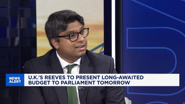 Deutsche Bank sanoo, että Yhdistyneen kuningaskunnan budjetissa on odotettavissa 