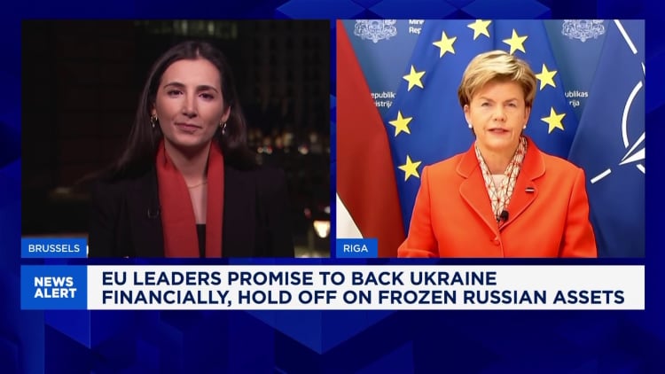 Venäjän jäädytettyjä varoja voitaisiin käyttää amerikkalaisten aseiden ostamiseen, sanoo Latvian ulkoministeri