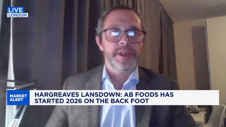 Iso-Britannian vähittäiskauppiaat kamppailevat kustannuspaineiden kanssa, sanoo analyytikko