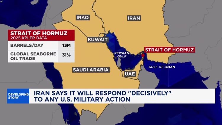 Yhdysvallat pitää keskeiset öljyreitit auki, vaikka se iskee Iraniin - analyytikko