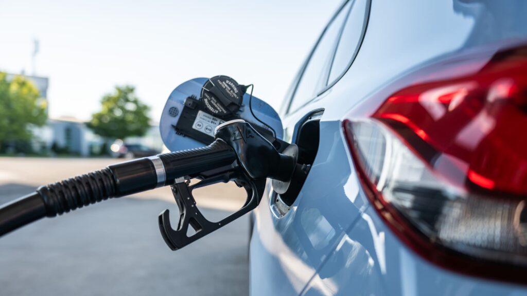 Kuinka kansat selviävät Iranin öljysokista