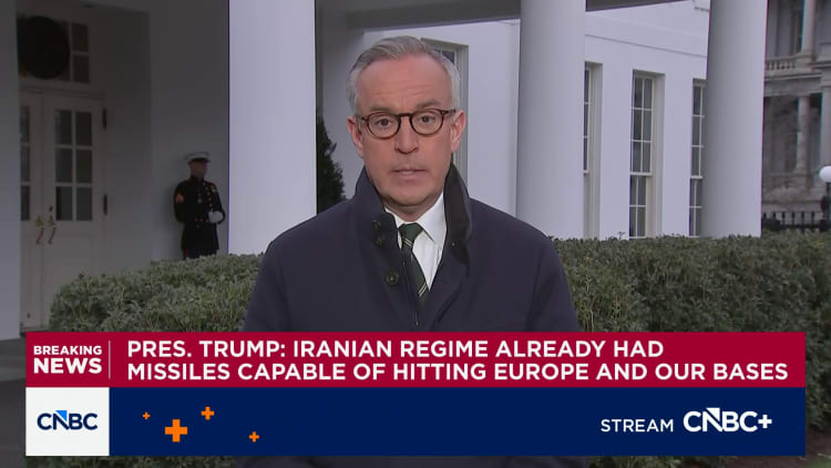 Trump: Yhdysvaltain armeija jatkaa laajamittaisten taisteluoperaatioiden toteuttamista