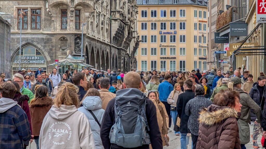 Euroopan joukkolainojen tuotot 15 vuoden huipulla inflaation ja koronnostopelkojen keskellä