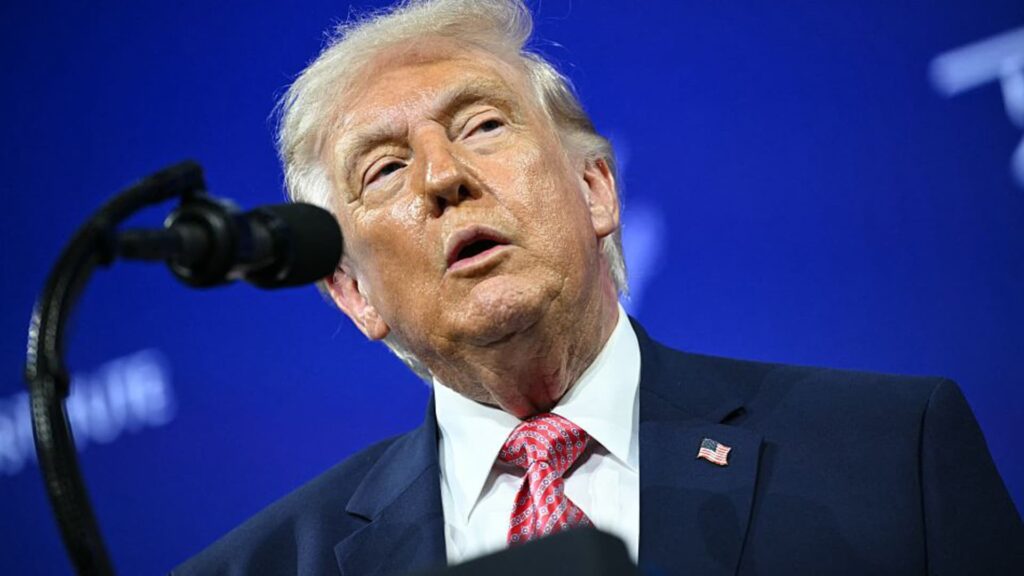 Yhdysvallat tuhoaa Iranin öljylähteet ja Khargin saaren, jos sopimukseen ei päästä