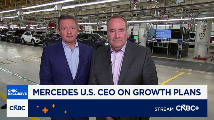 Mercedes-Benzin Yhdysvaltain toimitusjohtaja: Automarkkinoiden ympäristö tänä vuonna on 