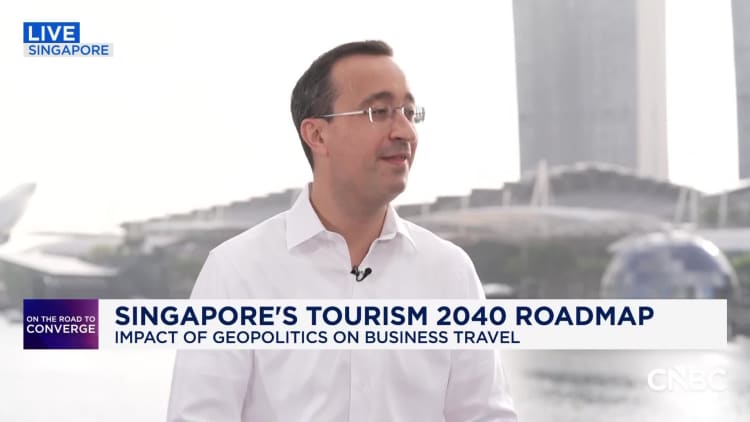 Miten Lähi-idän lentohäiriöt ja valuuttaliikkeet vaikuttavat Aasian matkailuun?