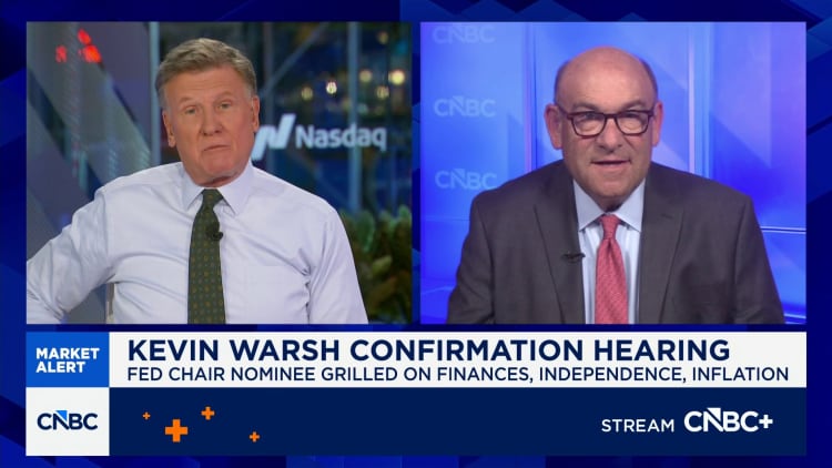 Tässä on mitä tietää Fedin puheenjohtajan Kevin Warshin näkemyksistä politiikasta ja inflaatiosta