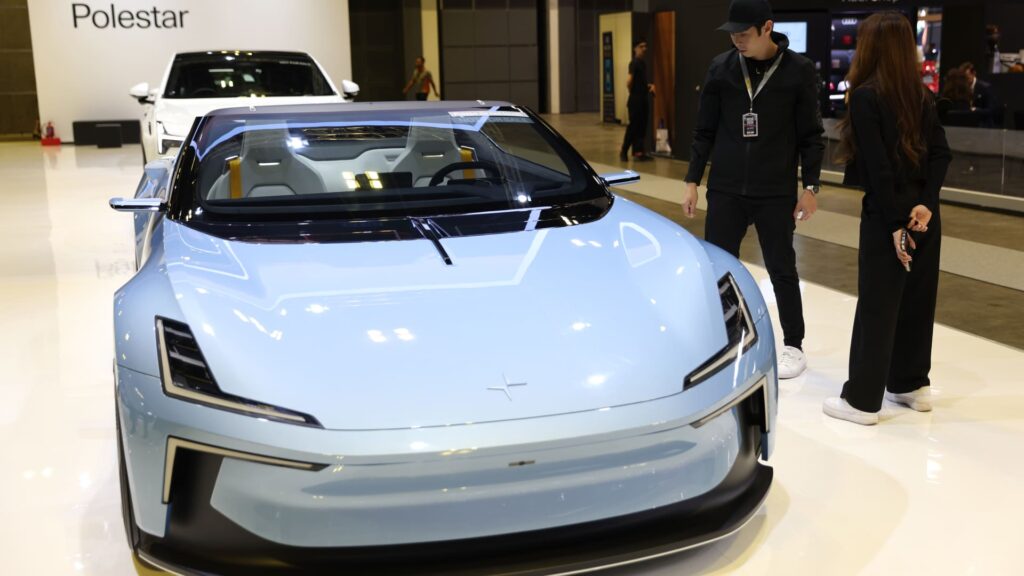 Polestarin toimitusjohtaja kertoo CNBC:lle, että “pumppuahdistus” tekee sähköautoista “kaiken rahasta”