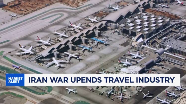 Myöhäiset varaukset ja eri kohteet: Iranin sodan matkailuvaikutus