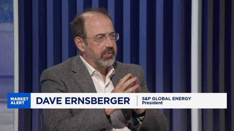 S&P Global Energy -johtaja Dave Ernsberger varoittaa, että meriliikenteen vapauden periaate on vaakalaudalla