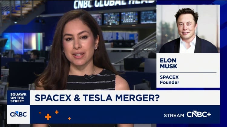 SpaceX:n ja Teslan fuusiota koskevat spekulaatiot jatkavat kasvuaan