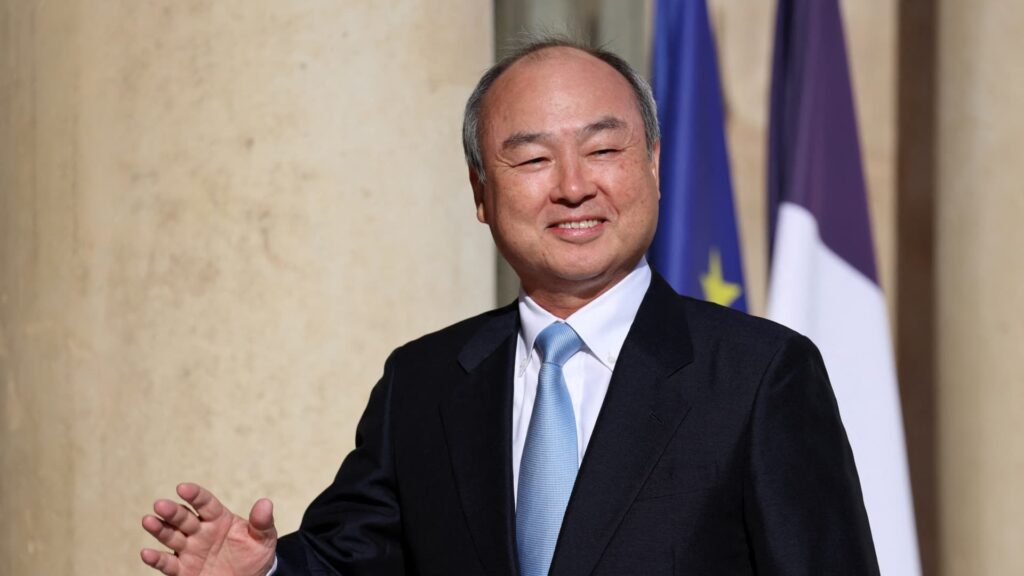 Tekoälyvallankumous on “50x suurempi” kuin dot-com-buumi: SoftBankin Masayoshi Son