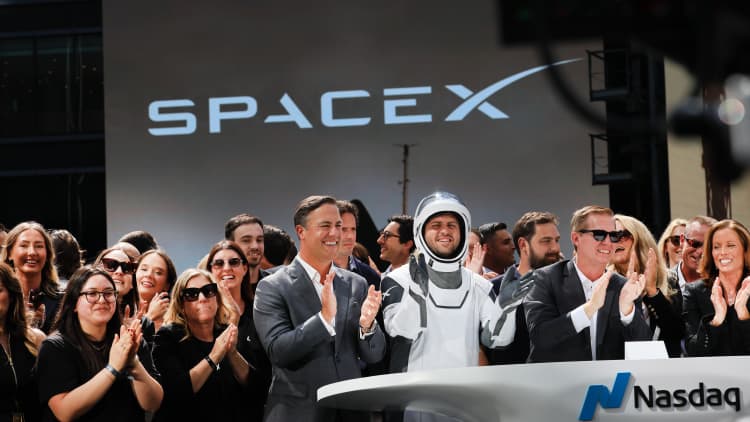 Mitä vaihtoehtoja kauppiaiden tulisi tehdä SpaceX:lle, jos he kaipaavat sen?