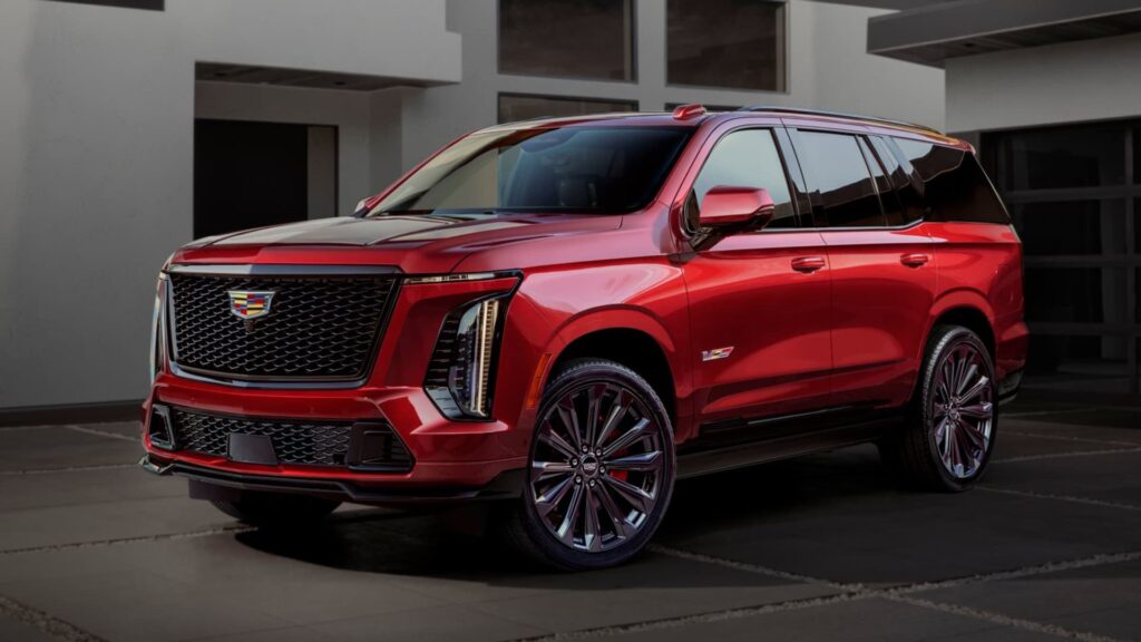GM esittelee uusia kaasukäyttöisiä Cadillaceja sähköautojen perääntyessä