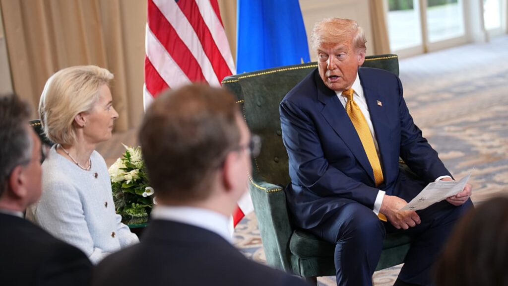 Trump uhkaa EU-tulleilla Yhdysvaltain teknologiajättiläisten sakkojen vuoksi
