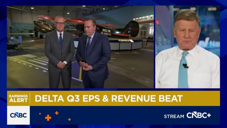 Delta Air Linesin toimitusjohtaja Ed Bastian toisen vuosineljänneksen tuloksesta päihitti: