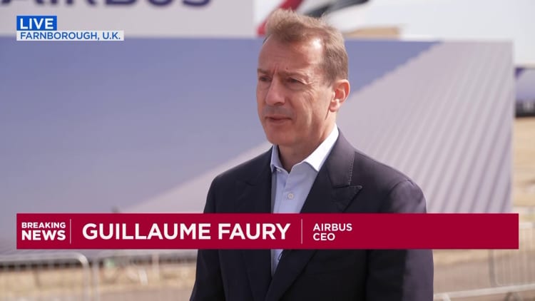Airbusin toimitusjohtaja: Lentoyhtiöt ovat muutosten edessä, mutta lentokoneiden kysyntä on edelleen vahvaa